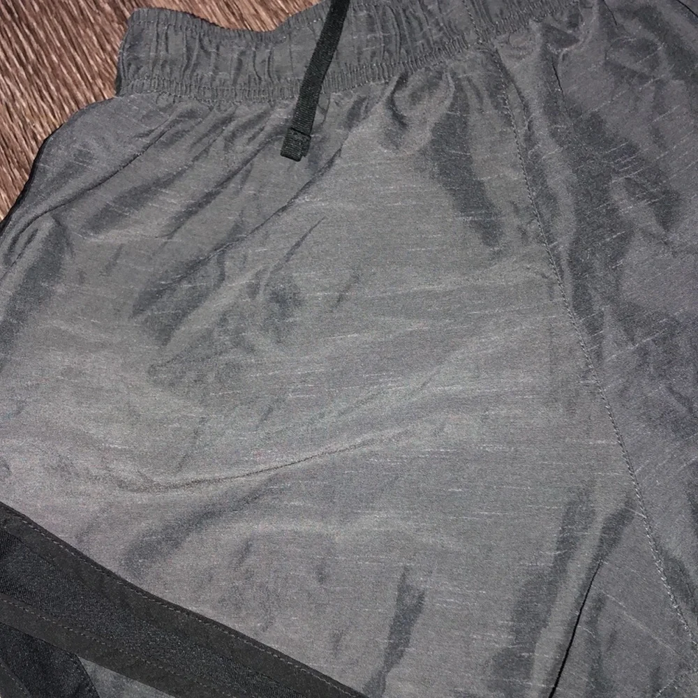 Nike Dri-FIT Black & Grey Running Shorts with Liner - Size M